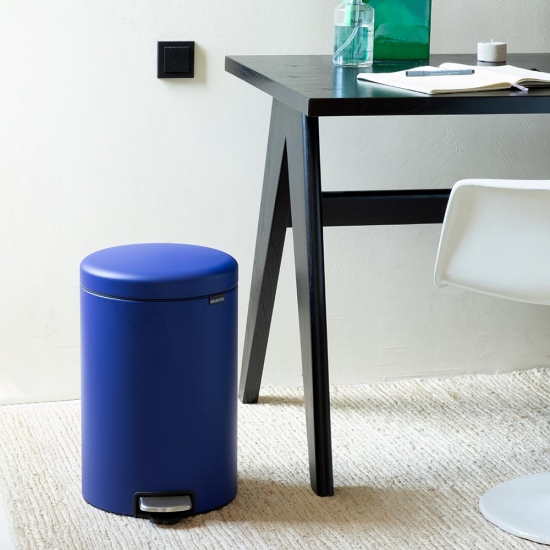 Кош за смет с педал Brabantia NewIcon 20L, Mineral Powerful Blue